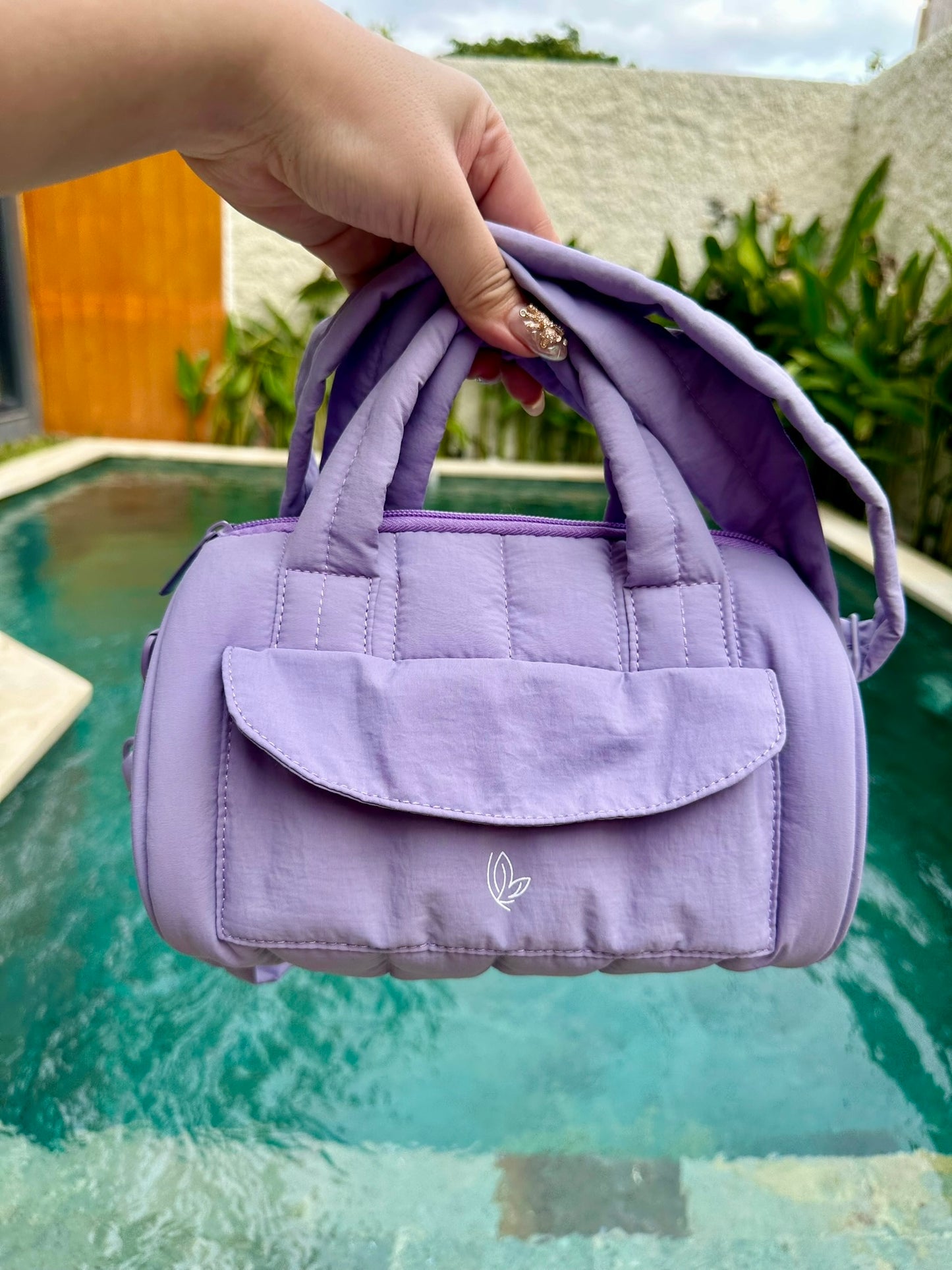 luna (lavender)