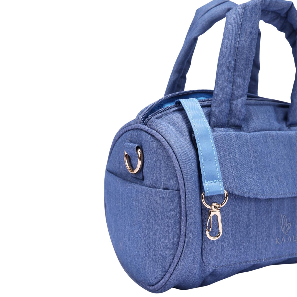 luna in light denim